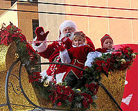 󥿤ˤä롪Rogers Santa Claus Parade   